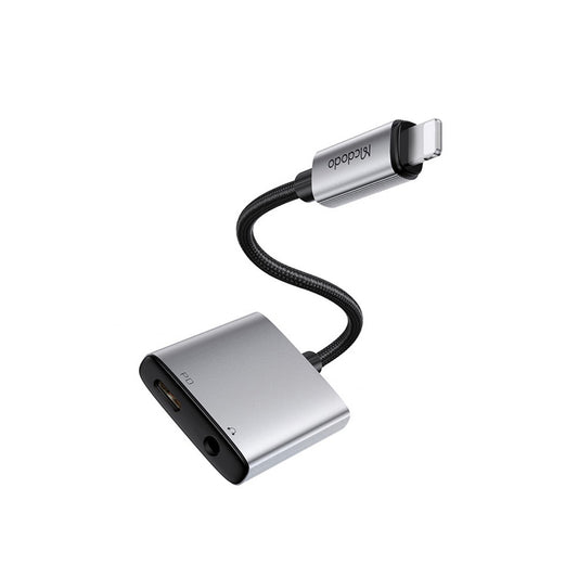 Mcdodo CA-554 2-in-1 Lightning to 3.5mm Audio & Lightning Charging Adapter